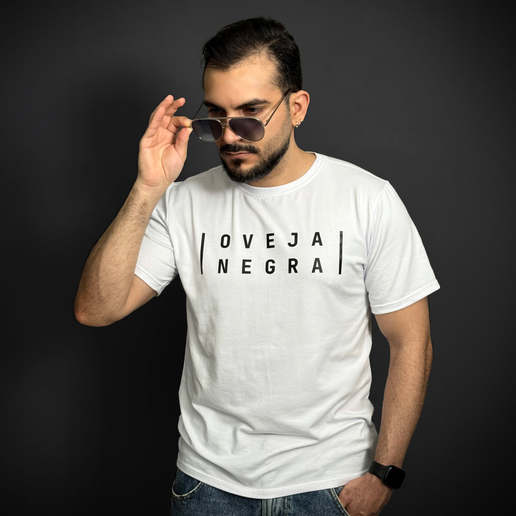 Identidad 01: La Oveja Negra | Athame