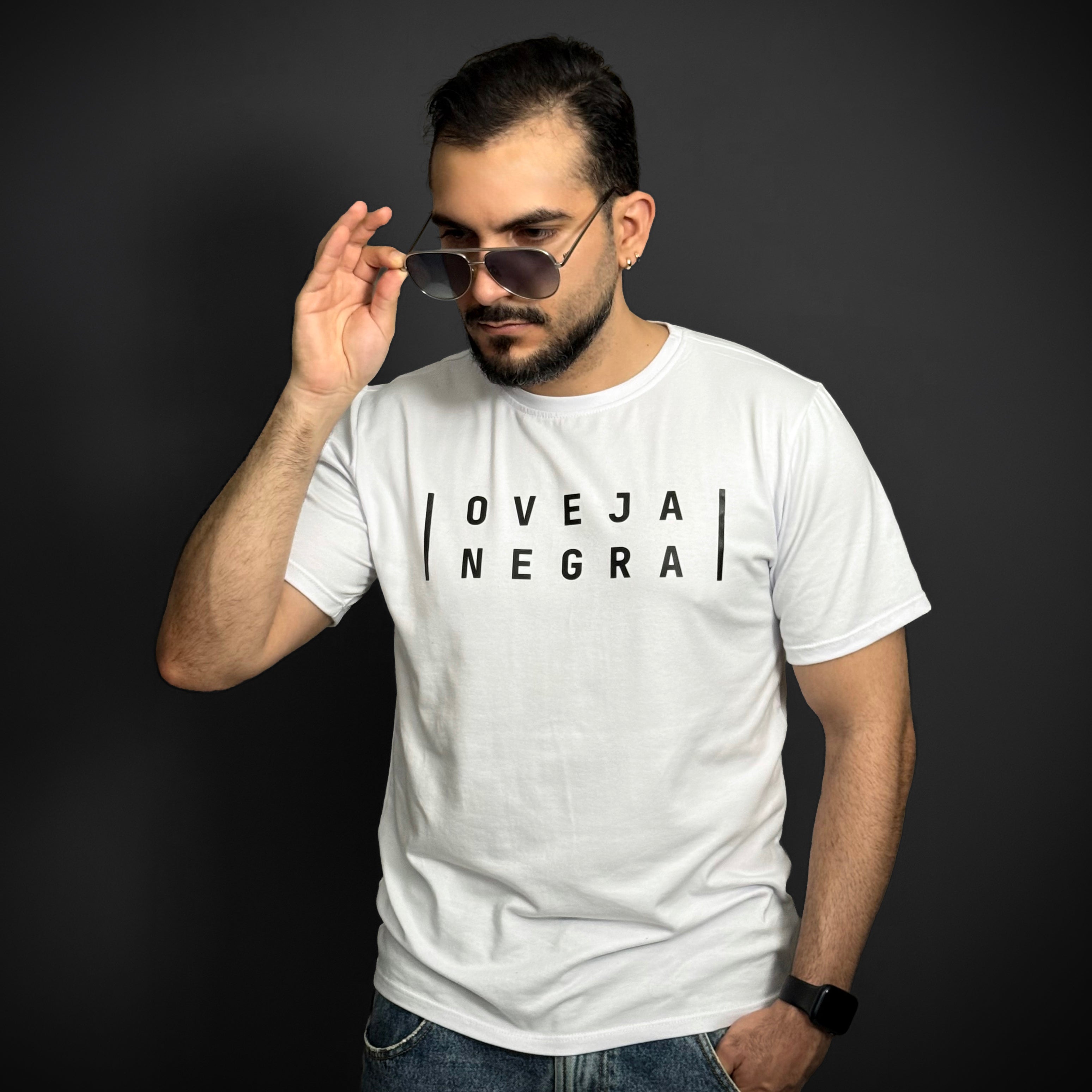 Identidad 01: La Oveja Negra | Athame