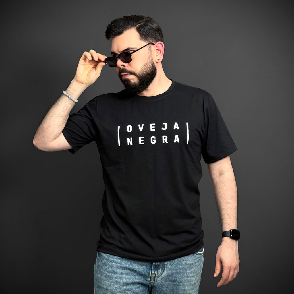 Identidad 01: La Oveja Negra | Athame