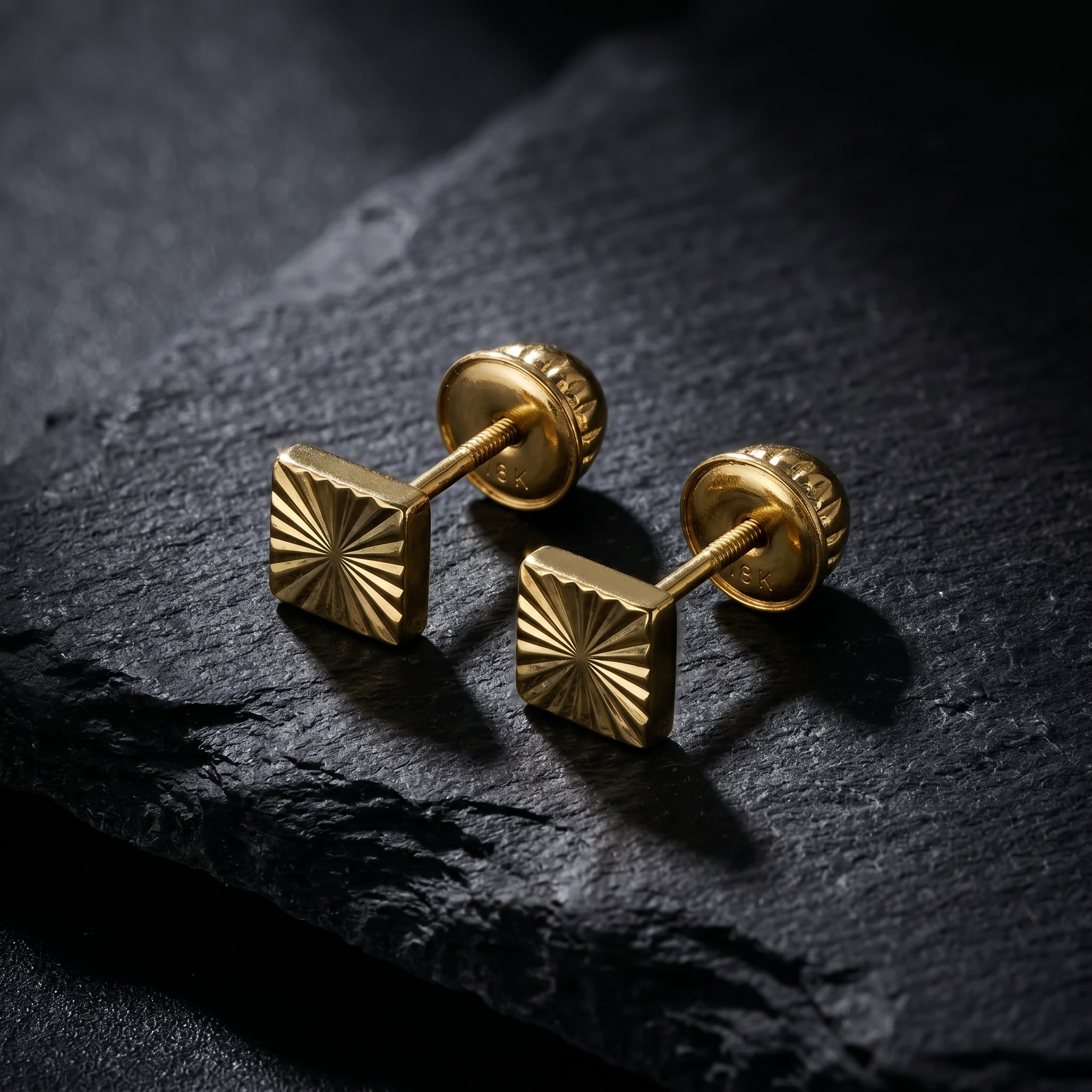 Aretes Prisma Estructurado | Oro Laminado 18k